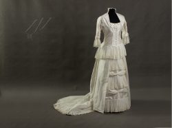 Suknia-ślubna-1880r-1-3