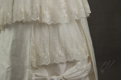 Suknia ślubna 1880r-3