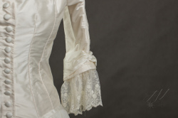 Suknia ślubna 1880r-4